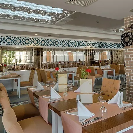 Western Khan 4* Antalya